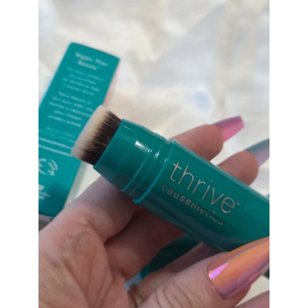 Thrive Triple Threat Color Stick - Face Cheek Lip - Olivia - Picture 10 of 10